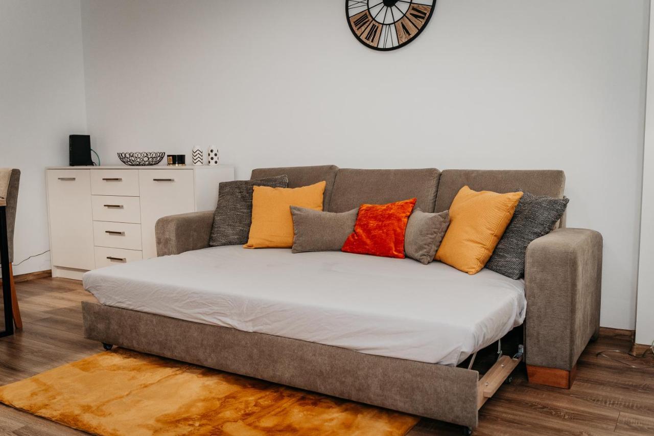 Old Town City Center Apartment 2 - Private Parking Included โกชิเซ ภายนอก รูปภาพ